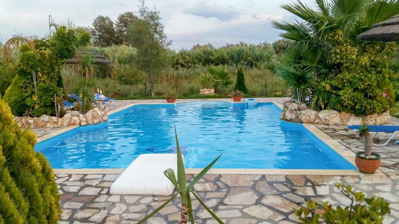 Villa Swan Lefkáda エクステリア 写真